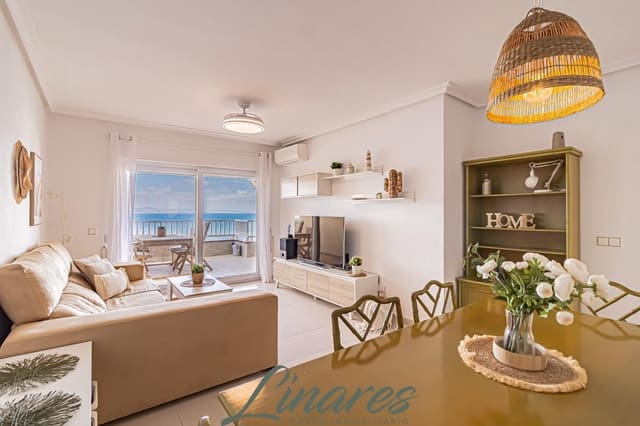 Apartamento de 2 habitaciones en La Manga del Mar Menor en venta con piscina garaje - 225.000 € (Ref: 9806641)