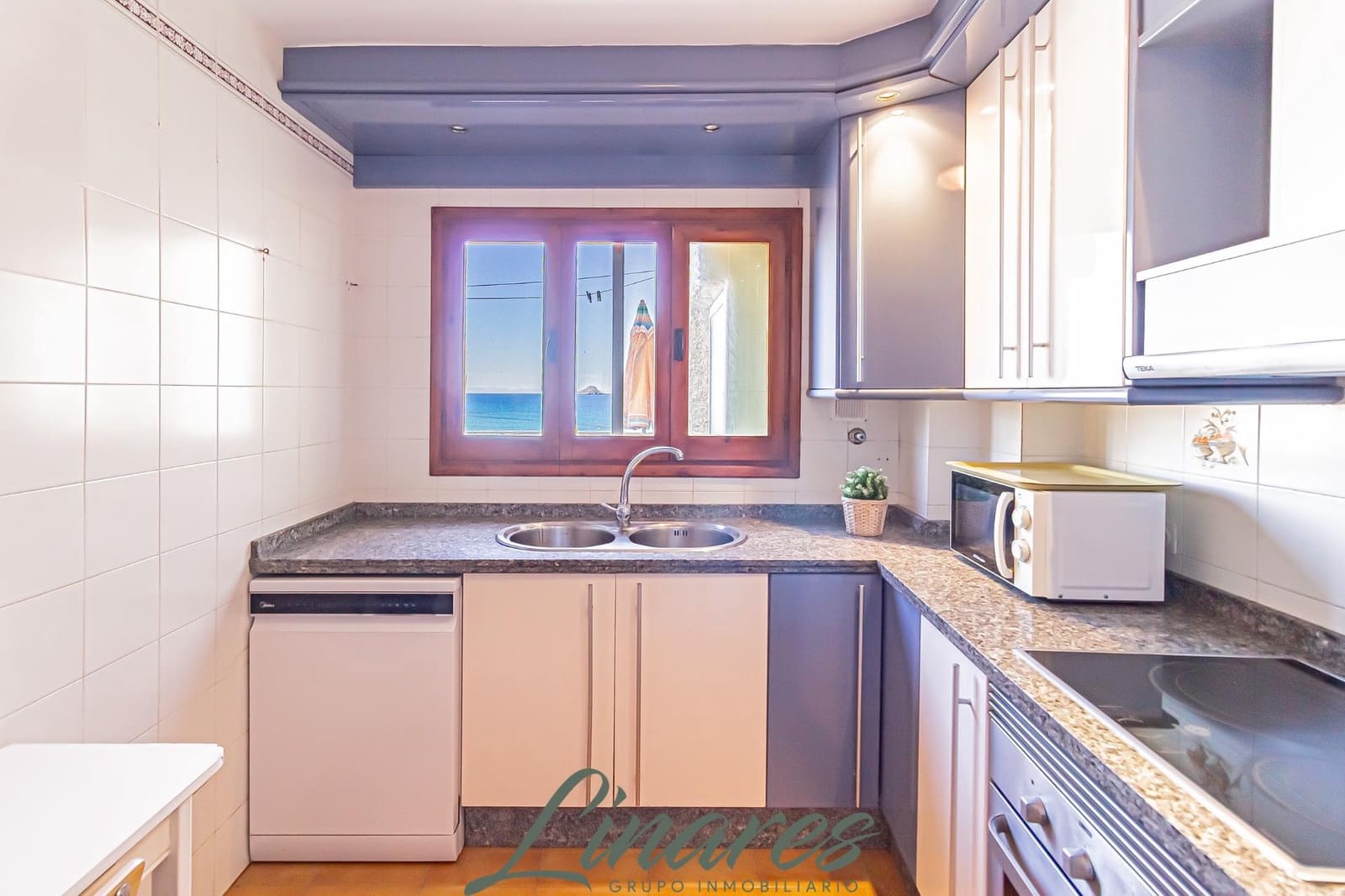 4 slaapkamer Appartement te koop in La Manga del Mar Menor met zwembad garage - € 249.000 (Ref: 9839516)