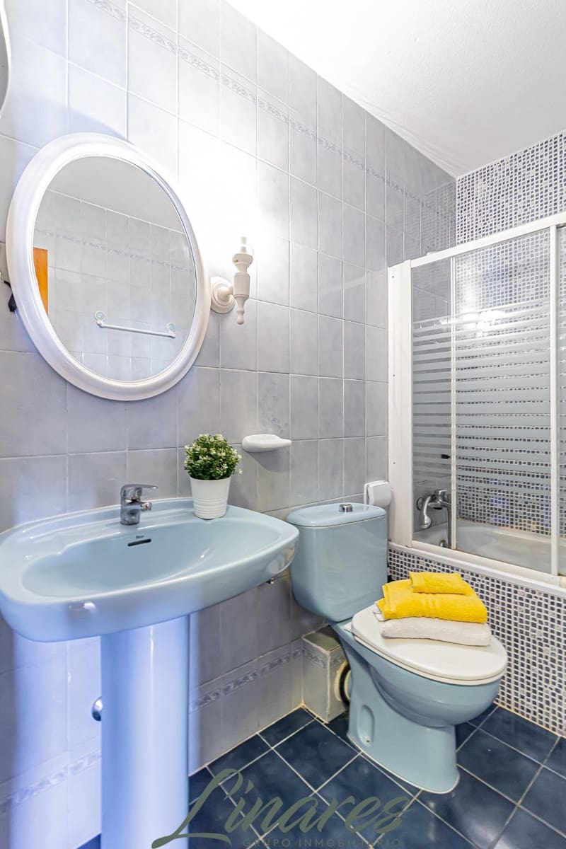 4 slaapkamer Appartement te koop in La Manga del Mar Menor met zwembad garage - € 249.000 (Ref: 9839516)
