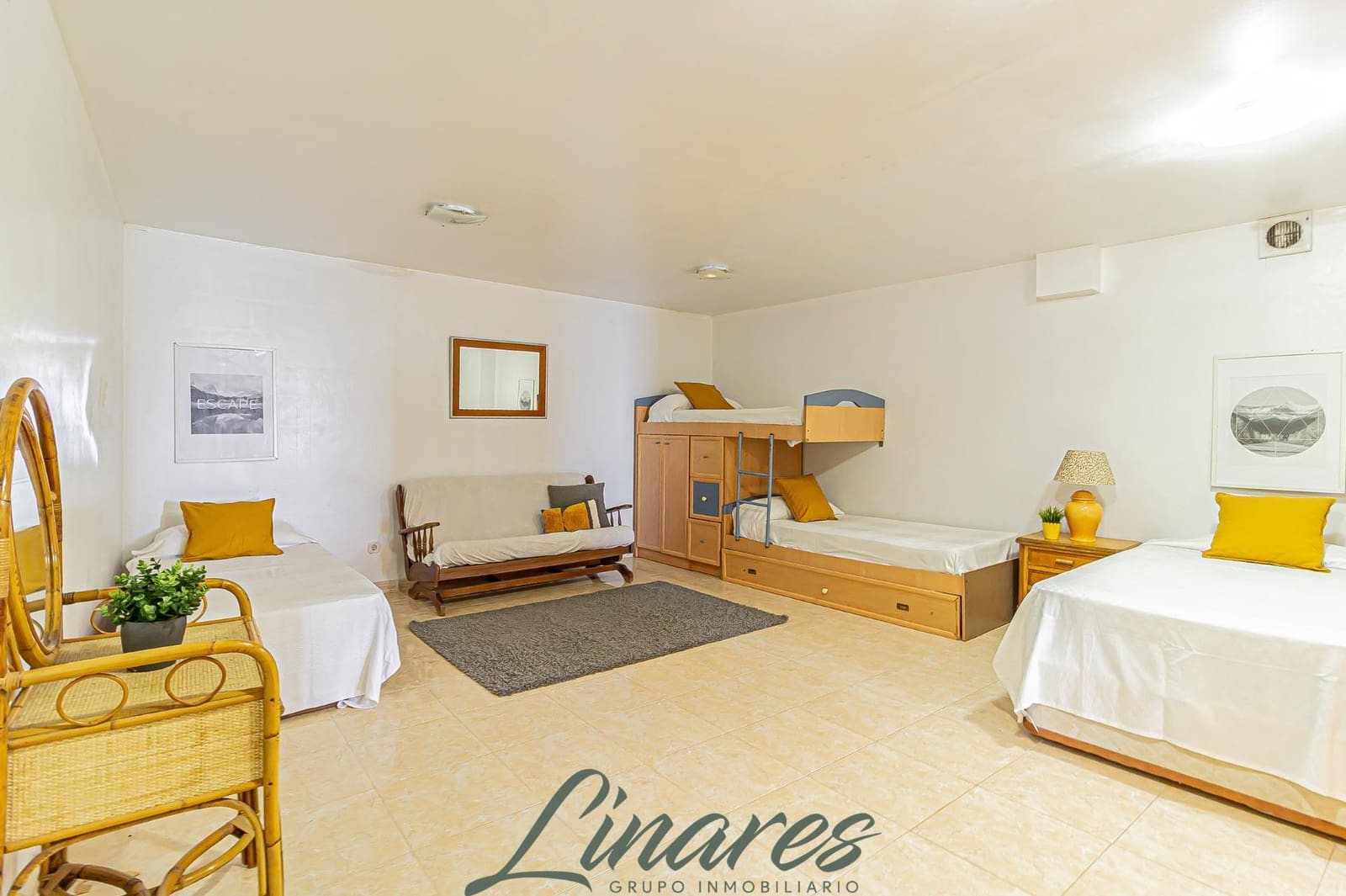 4 slaapkamer Appartement te koop in La Manga del Mar Menor met zwembad garage - € 249.000 (Ref: 9839516)