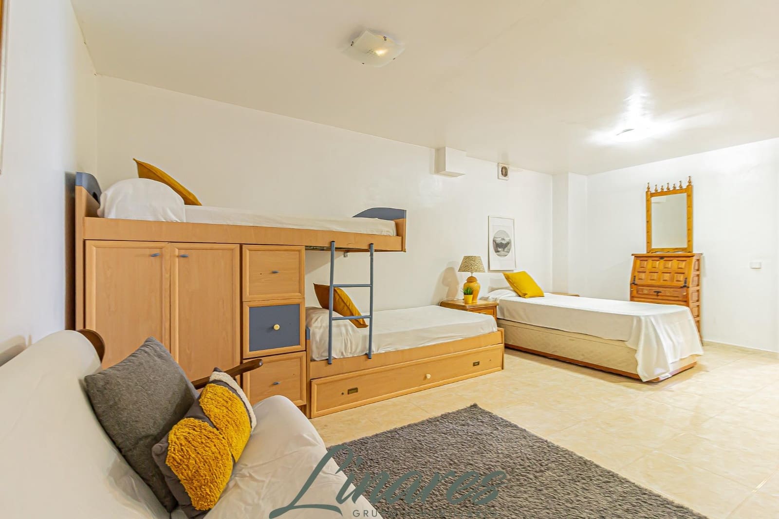 4 slaapkamer Appartement te koop in La Manga del Mar Menor met zwembad garage - € 249.000 (Ref: 9839516)