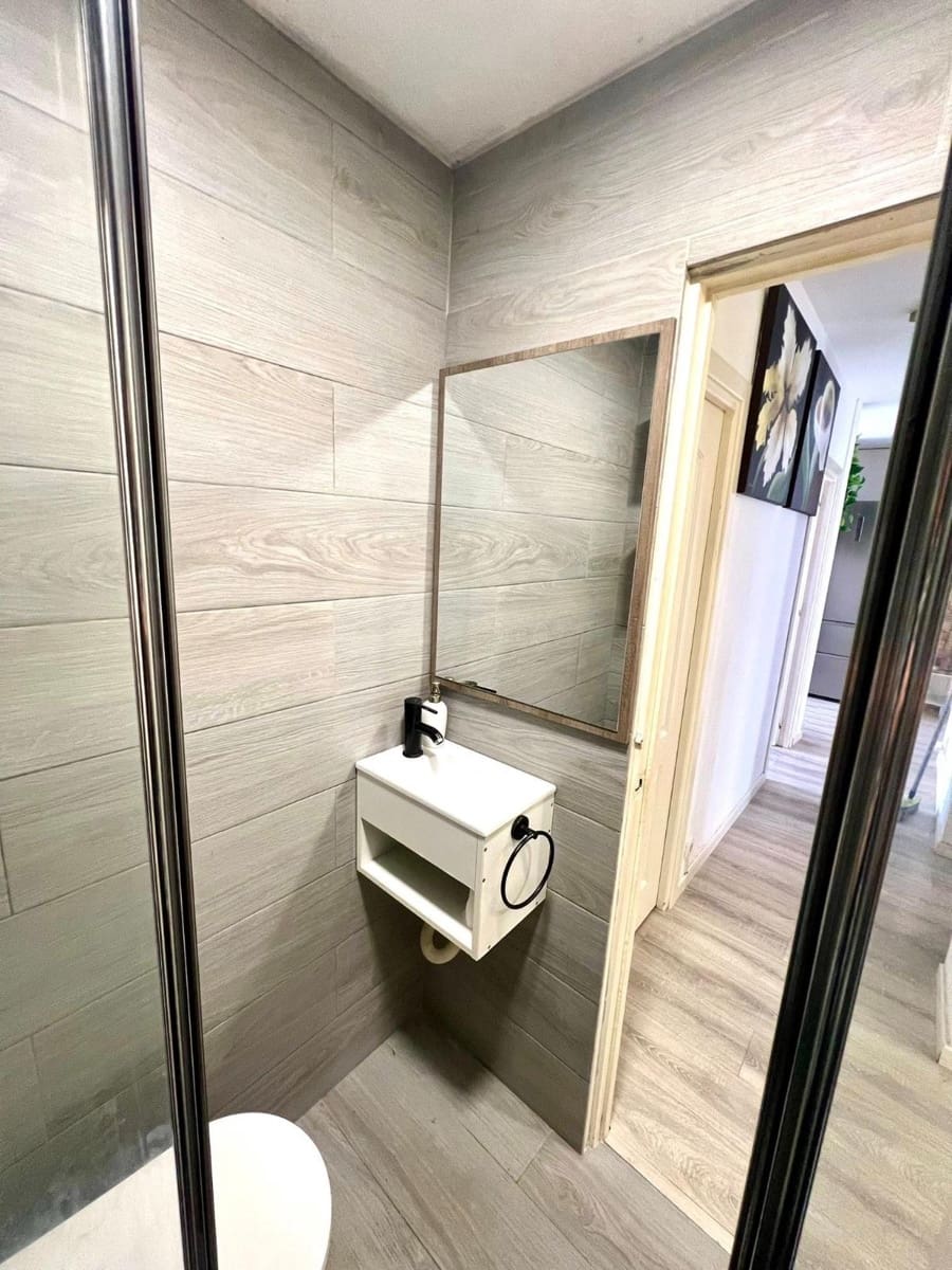 3 sypialnia Apartament na sprzedaż w La Manga del Mar Menor z basenem garażem - 210 000 € (Ref: 9876617)