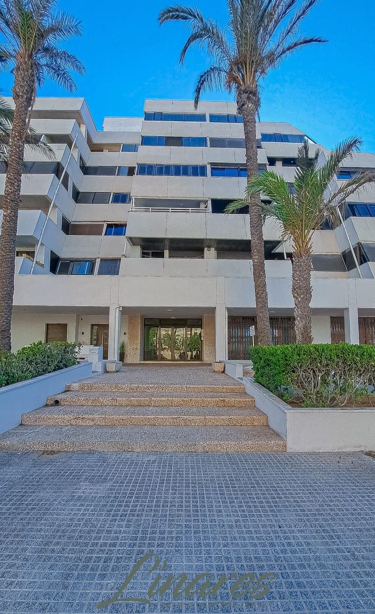 3 quarto Apartamento para venda em La Manga del Mar Menor com garagem - 178 000 € (Ref: 9948099)
