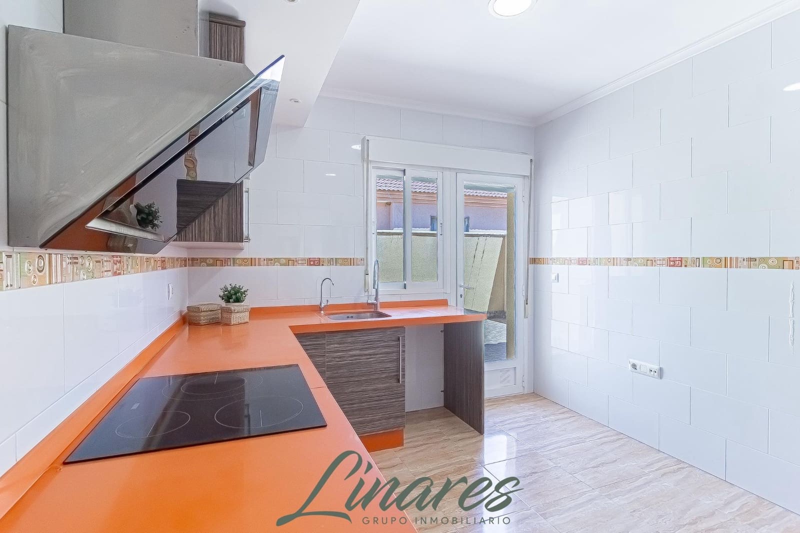 Ático de 3 habitaciones en Pozo Estrecho en venta con garaje - 129.000 € (Ref: 9954391)
