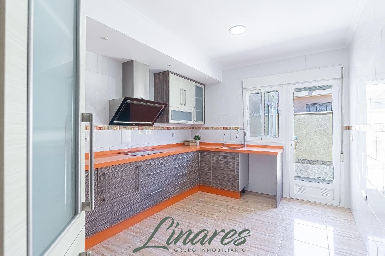 Ático de 3 habitaciones en Pozo Estrecho en venta con garaje - 129.000 € (Ref: 9954391)