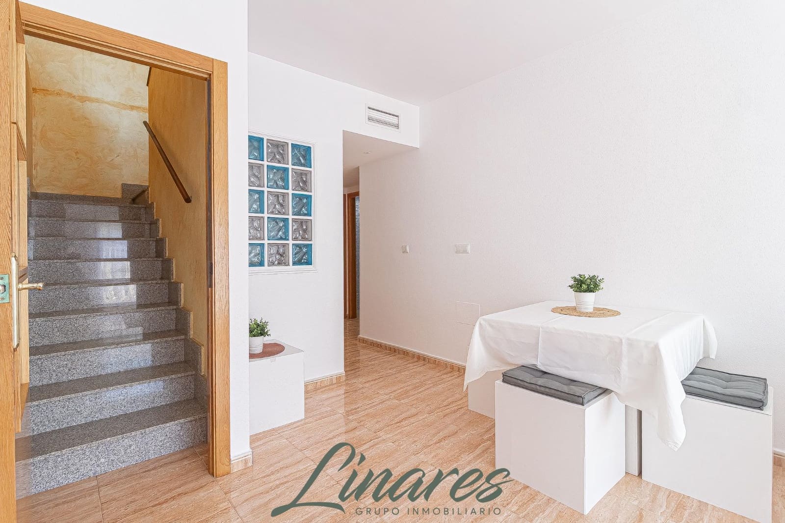 Ático de 3 habitaciones en Pozo Estrecho en venta con garaje - 129.000 € (Ref: 9954391)