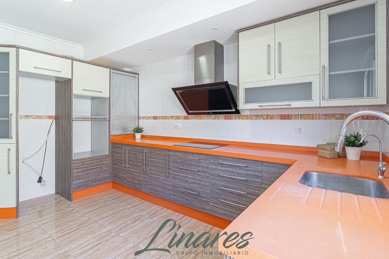 Ático de 3 habitaciones en Pozo Estrecho en venta con garaje - 129.000 € (Ref: 9954391)