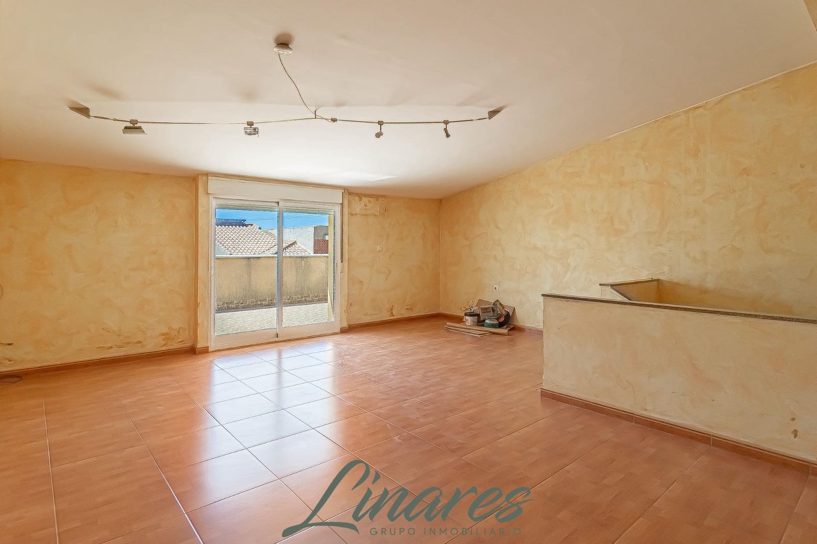 Ático de 3 habitaciones en Pozo Estrecho en venta con garaje - 129.000 € (Ref: 9954391)
