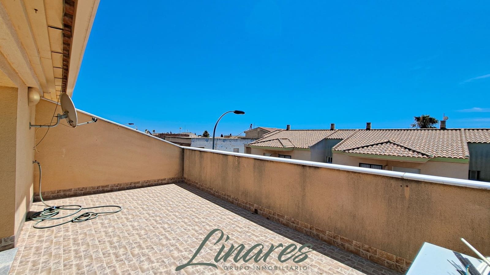 Ático de 3 habitaciones en Pozo Estrecho en venta con garaje - 129.000 € (Ref: 9954391)