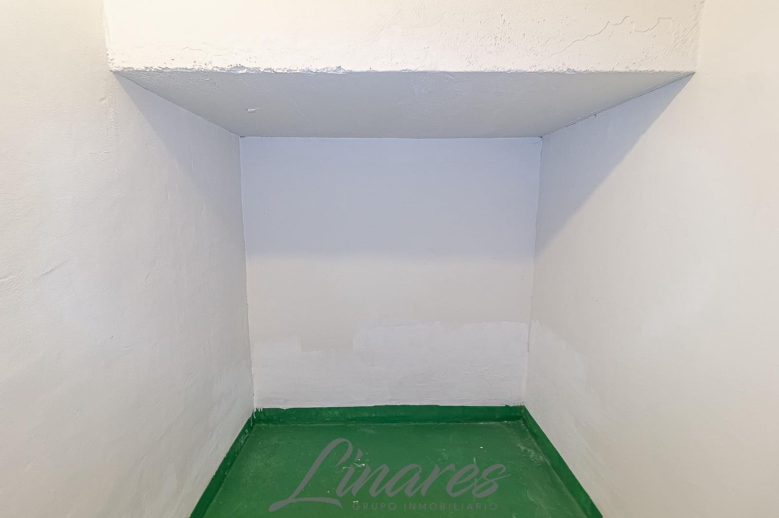 Garage for sale in La Manga del Mar Menor - € 28,000 (Ref: 9979034)