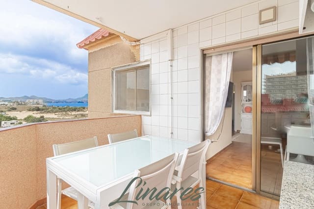 2 slaapkamer Appartement te koop in La Manga del Mar Menor met zwembad - € 180.000 (Ref: 9979035)