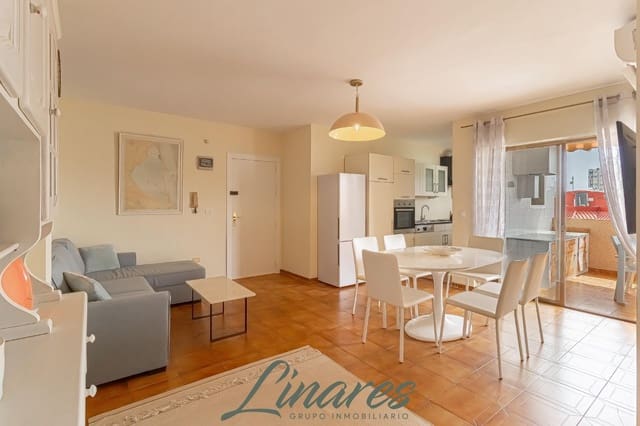 2 soverom Leilighet til salgs i La Manga del Mar Menor med svømmebasseng - € 180 000 (Ref: 9979035)