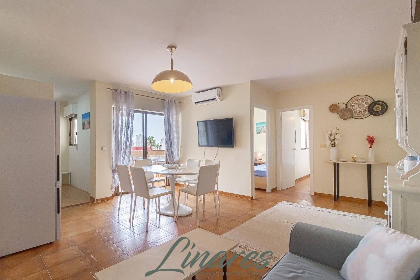 2 bedroom Apartment for sale in La Manga del Mar Menor with pool - € 180,000 (Ref: 9979035)
