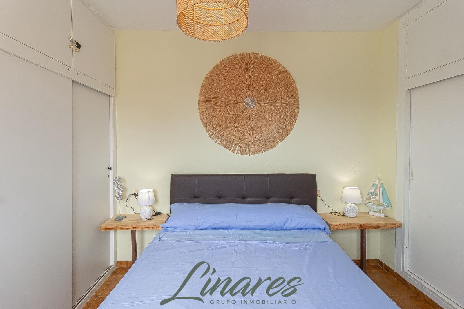 2 bedroom Apartment for sale in La Manga del Mar Menor with pool - € 180,000 (Ref: 9979035)