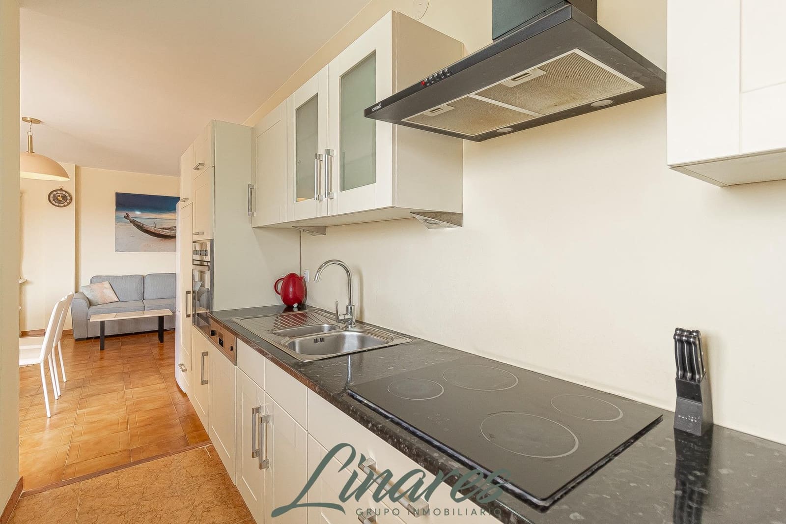 2 bedroom Apartment for sale in La Manga del Mar Menor with pool - € 180,000 (Ref: 9979035)