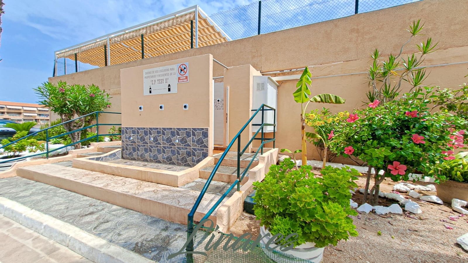 2 bedroom Apartment for sale in La Manga del Mar Menor with pool - € 180,000 (Ref: 9979035)