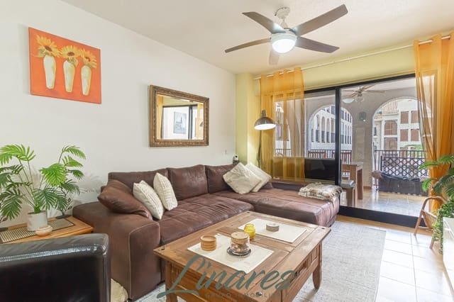 2 slaapkamer Appartement te koop in La Manga del Mar Menor - € 136.000 (Ref: 9995172)
