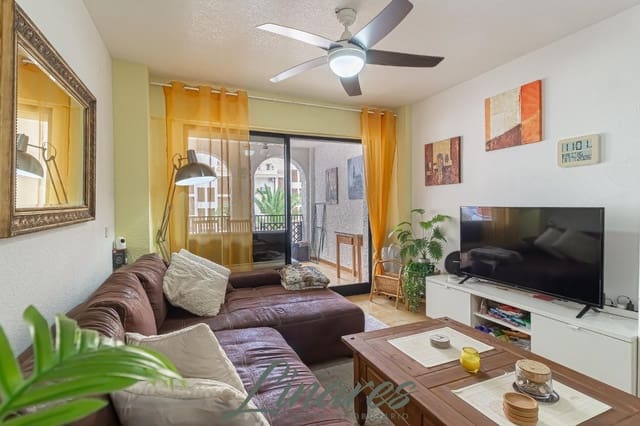 2 slaapkamer Appartement te koop in La Manga del Mar Menor - € 136.000 (Ref: 9995172)