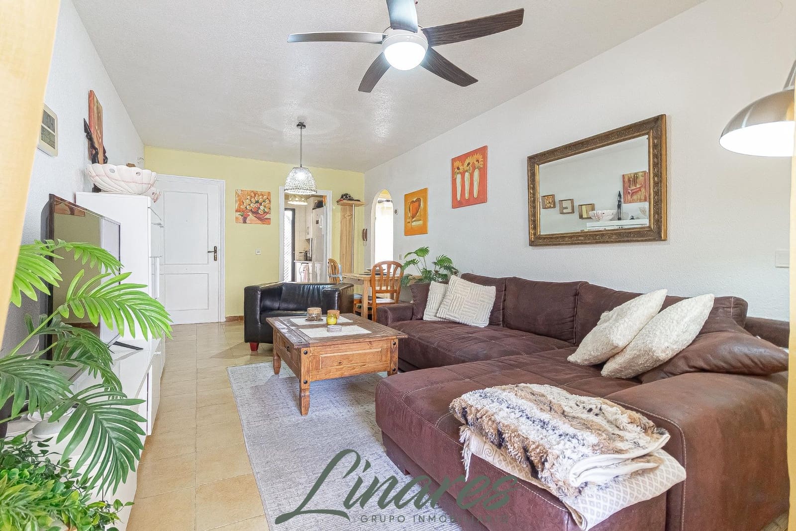 2 slaapkamer Appartement te koop in La Manga del Mar Menor - € 136.000 (Ref: 9995172)