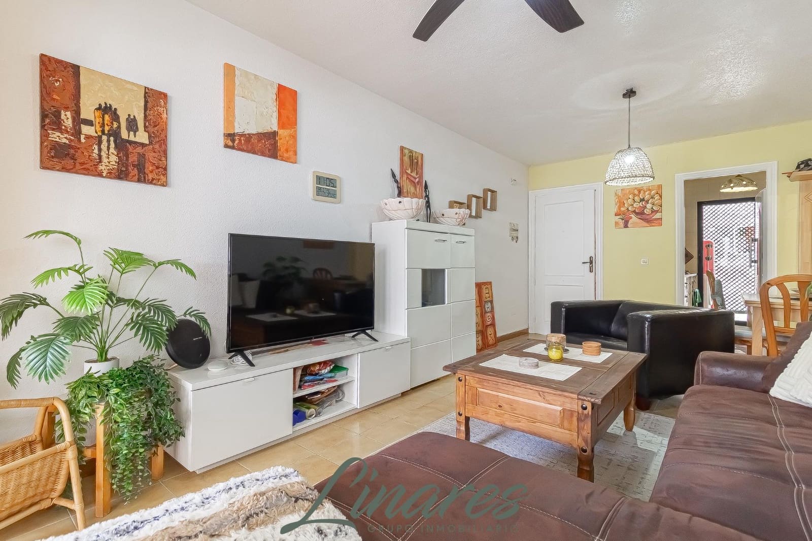 2 slaapkamer Appartement te koop in La Manga del Mar Menor - € 136.000 (Ref: 9995172)