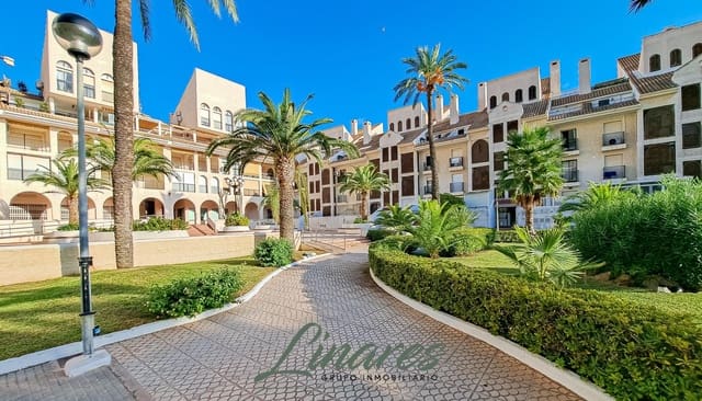 2 soveværelse Lejlighed til salg i La Manga del Mar Menor - € 136.000 (Ref: 9995172)