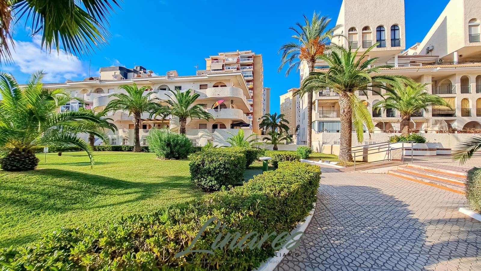 2 soverom Leilighet til salgs i La Manga del Mar Menor - € 136 000 (Ref: 9995172)