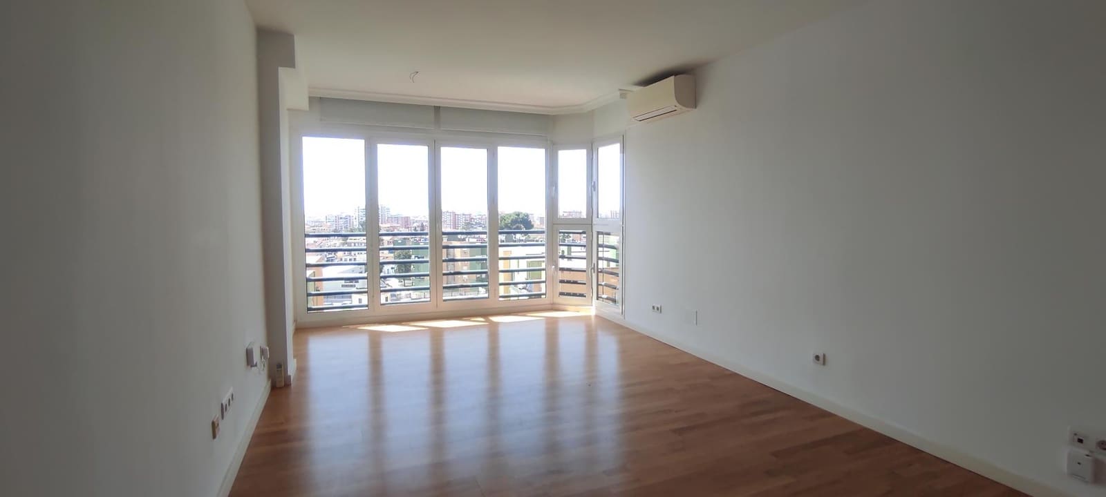3 makuuhuone Huoneisto vuokrattavana paikassa Malaga kaupunki mukana 
autotalli - 1 250 € (Ref: 10009271)