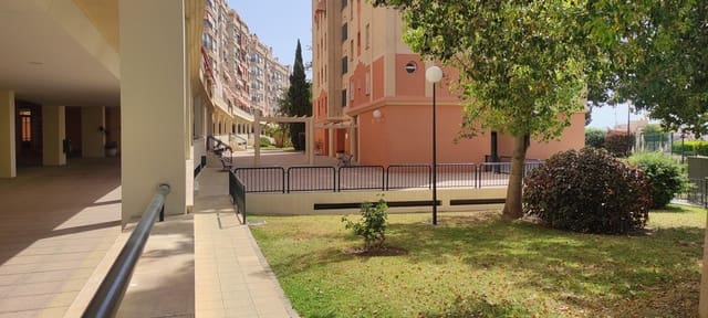 3 Zimmer Apartment zu vermieten in Málaga Stadt - 1.250 € (Ref: 10009271)