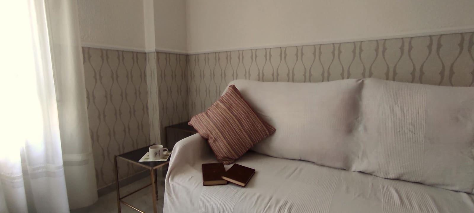Apartamento de 4 habitaciones en Málaga ciudad en alquiler con garaje - 1.500 € (Ref: 10011618)