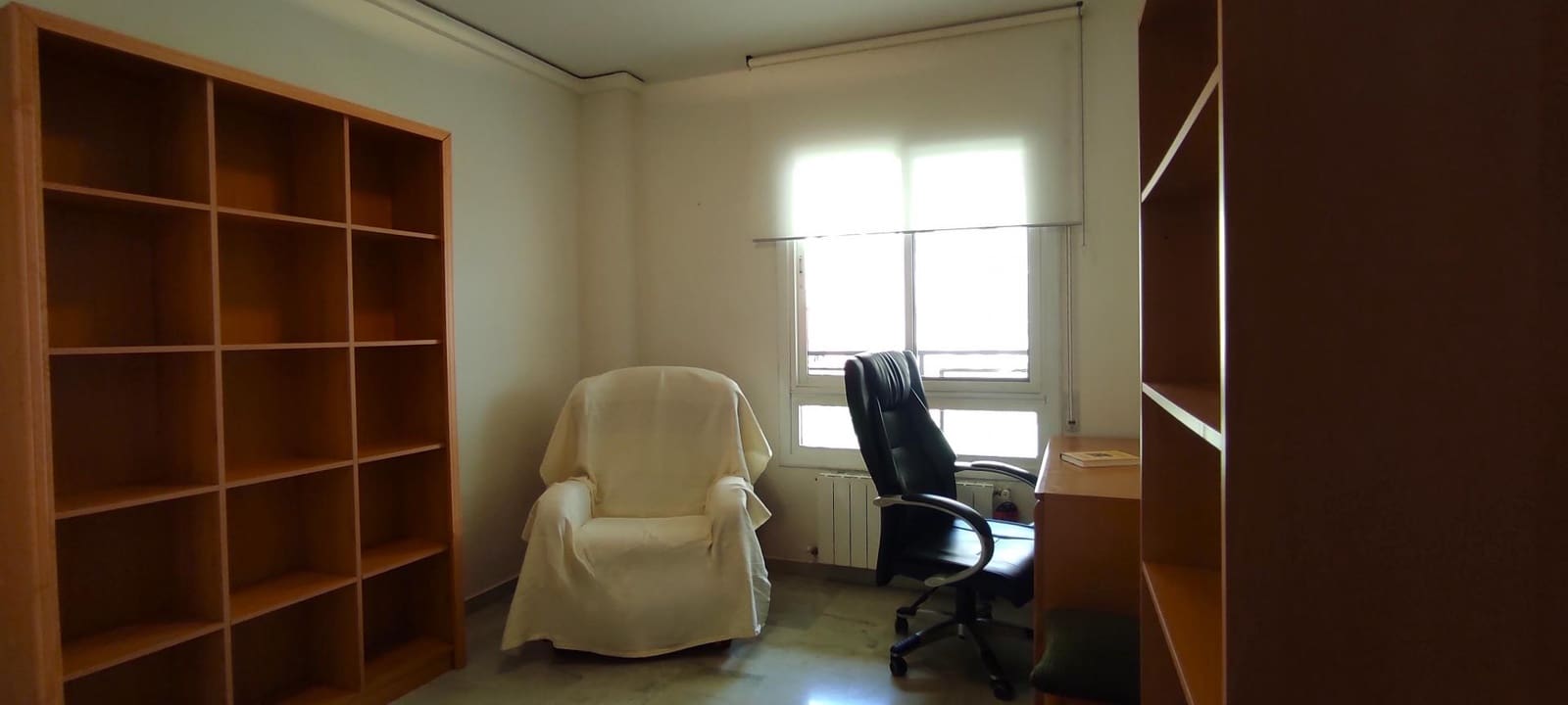 Apartamento de 4 habitaciones en Málaga ciudad en alquiler con garaje - 1.500 € (Ref: 10011618)