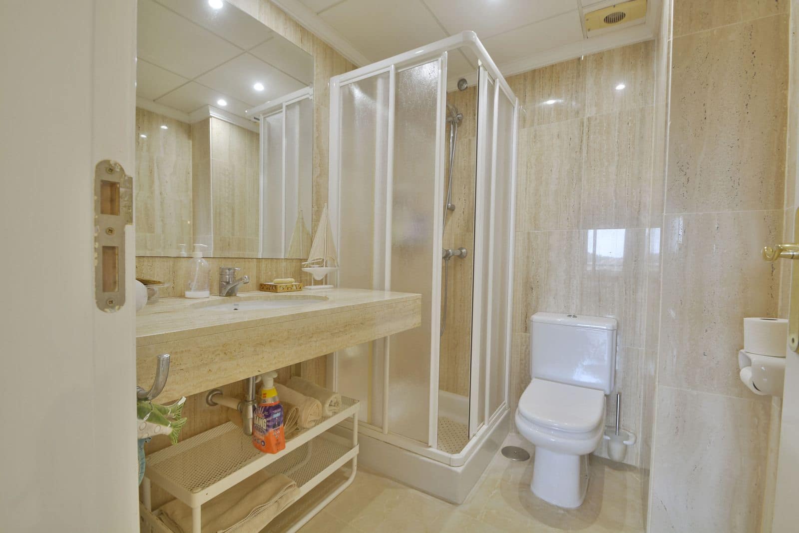 2 sypialnia Apartament na sprzedaż w Elviria z basenem garażem - 465 000 € (Ref: 10013321)