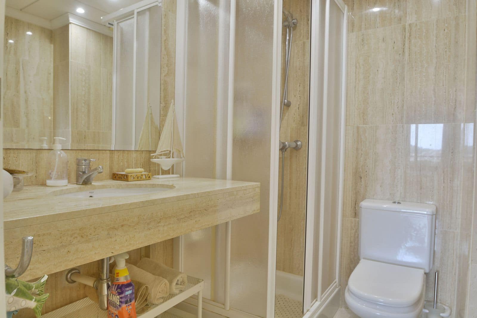 2 sypialnia Apartament na sprzedaż w Elviria z basenem garażem - 465 000 € (Ref: 10013321)