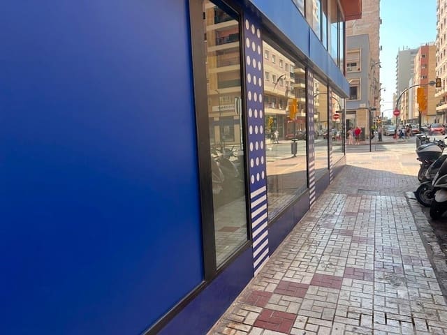 Commercieel te huur in Málaga stad - € 3.500 (Ref: 10017680)