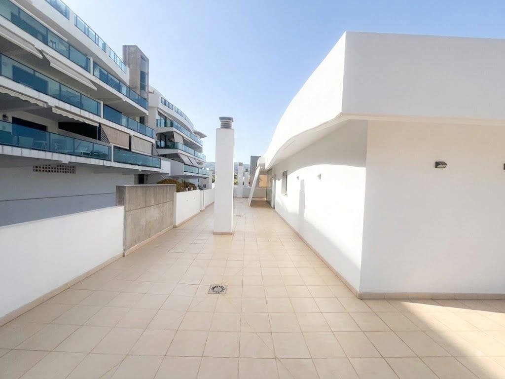 2 bedroom Penthouse for sale in Riviera del Sol with pool garage - € 449,900 (Ref: 10017681)