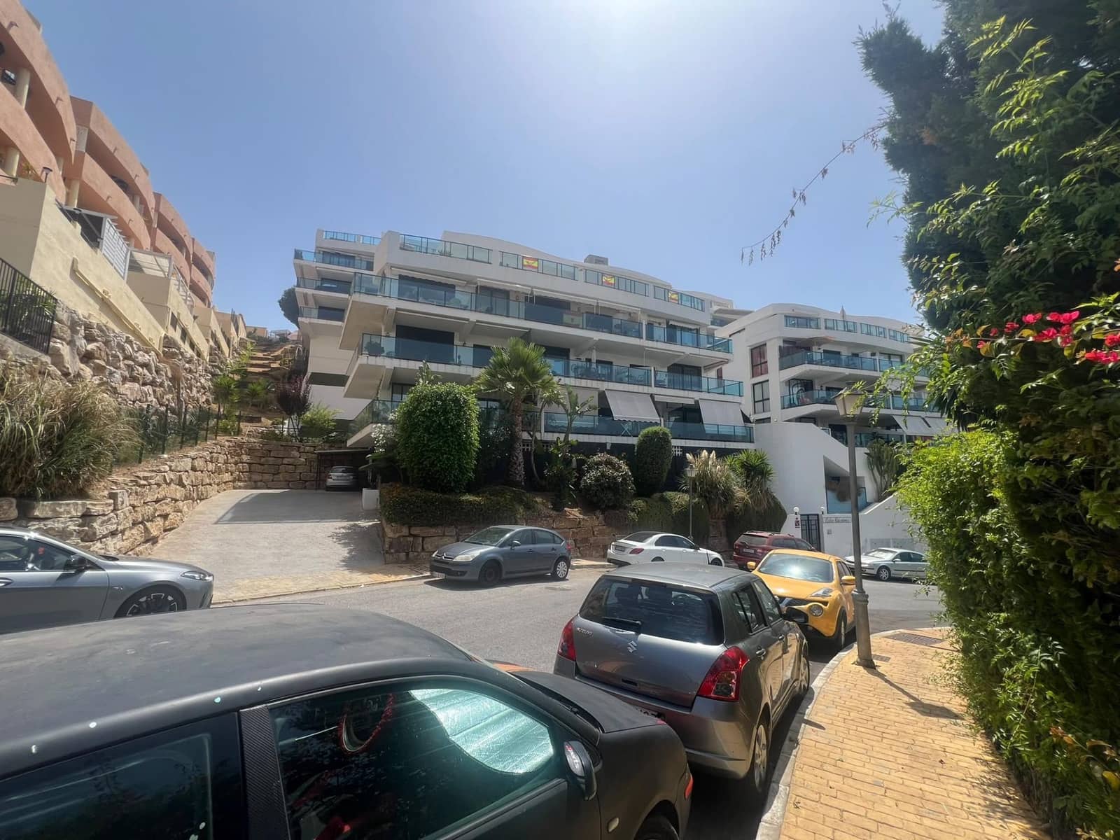 2 bedroom Penthouse for sale in Riviera del Sol with pool garage - € 449,900 (Ref: 10017681)