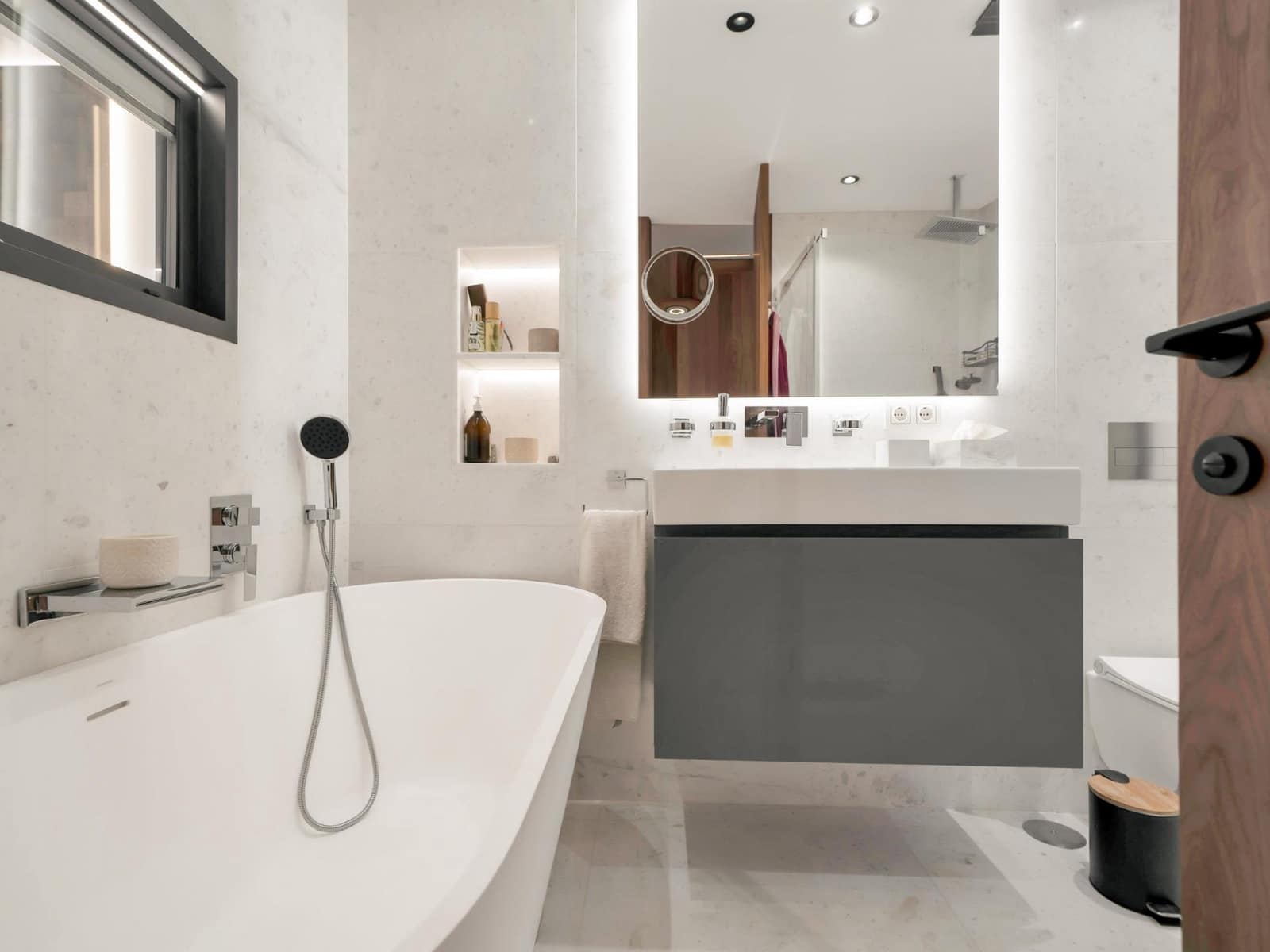 4 bedroom Terraced Villa for sale in Marbella with pool garage - € 2,350,000 (Ref: 10017682)