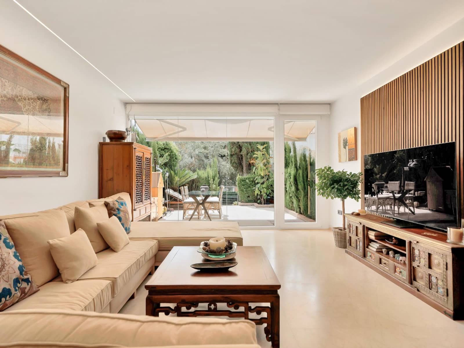 4 bedroom Terraced Villa for sale in Marbella with pool garage - € 2,350,000 (Ref: 10017682)