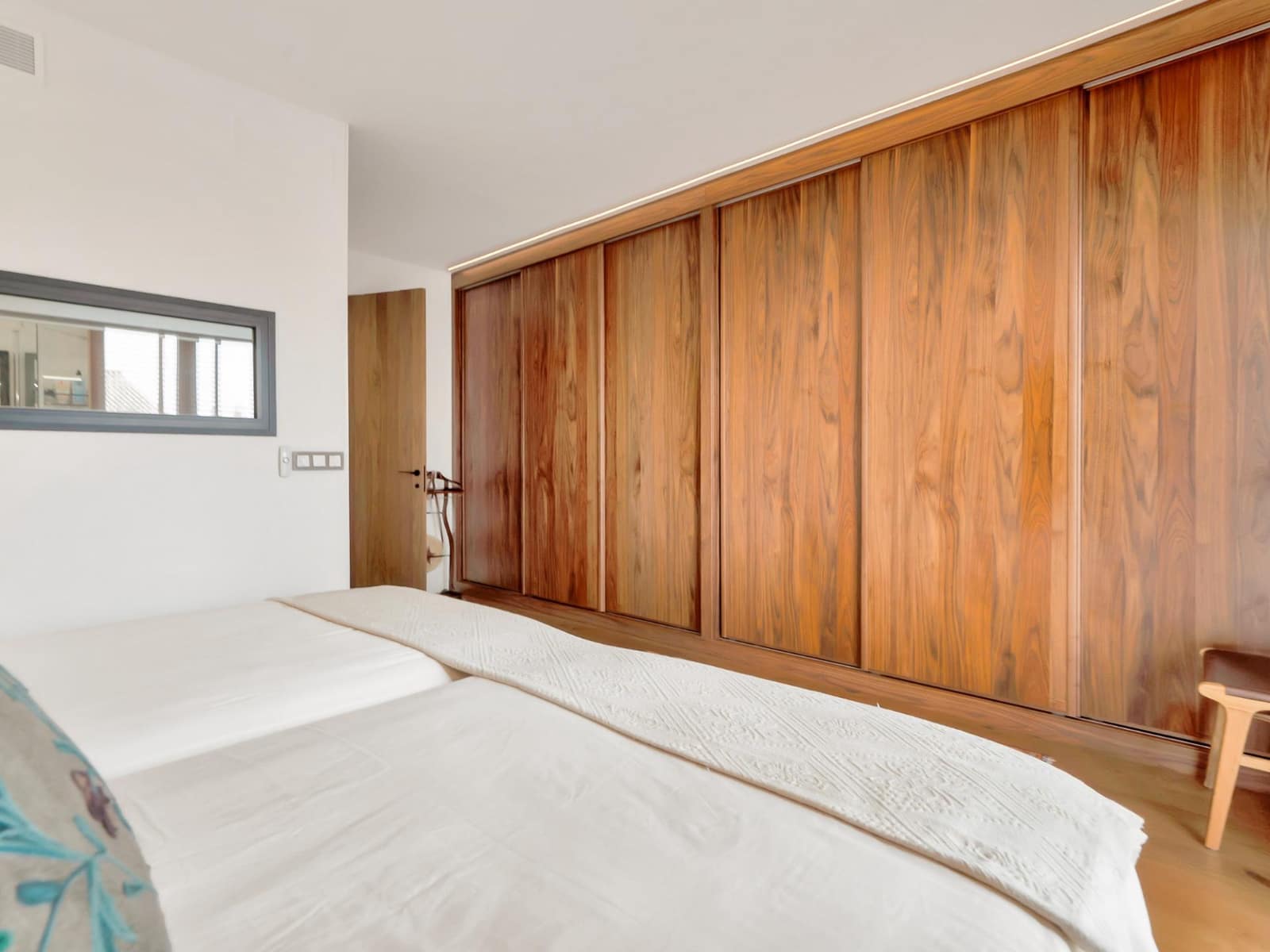 4 bedroom Terraced Villa for sale in Marbella with pool garage - € 2,350,000 (Ref: 10017682)