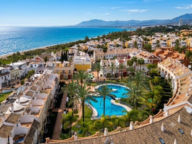 4 soveværelse Rækkehus til salg i Marbella med swimmingpool garage - € 2.350.000 (Ref: 10017682)