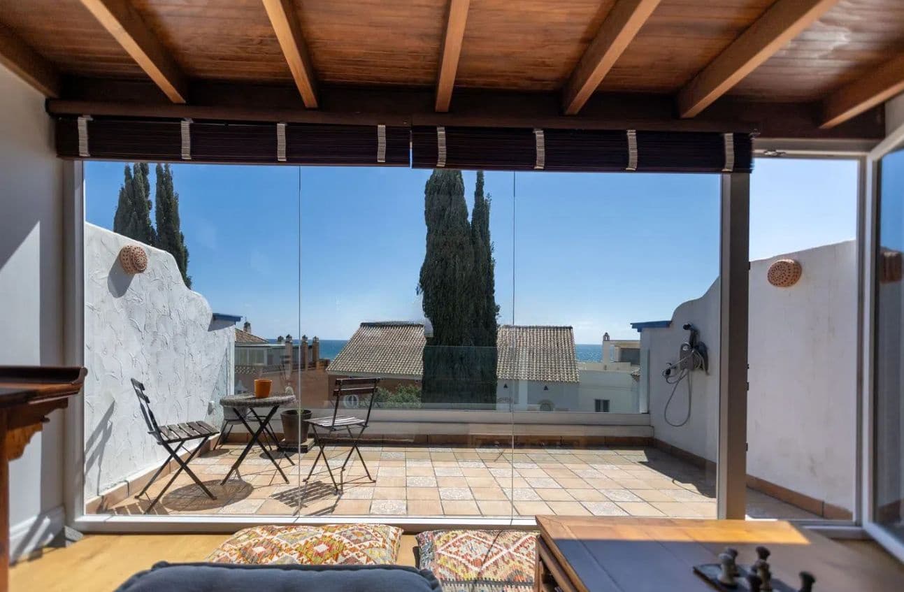 4 bedroom Terraced Villa for sale in Marbella with pool garage - € 2,350,000 (Ref: 10017682)