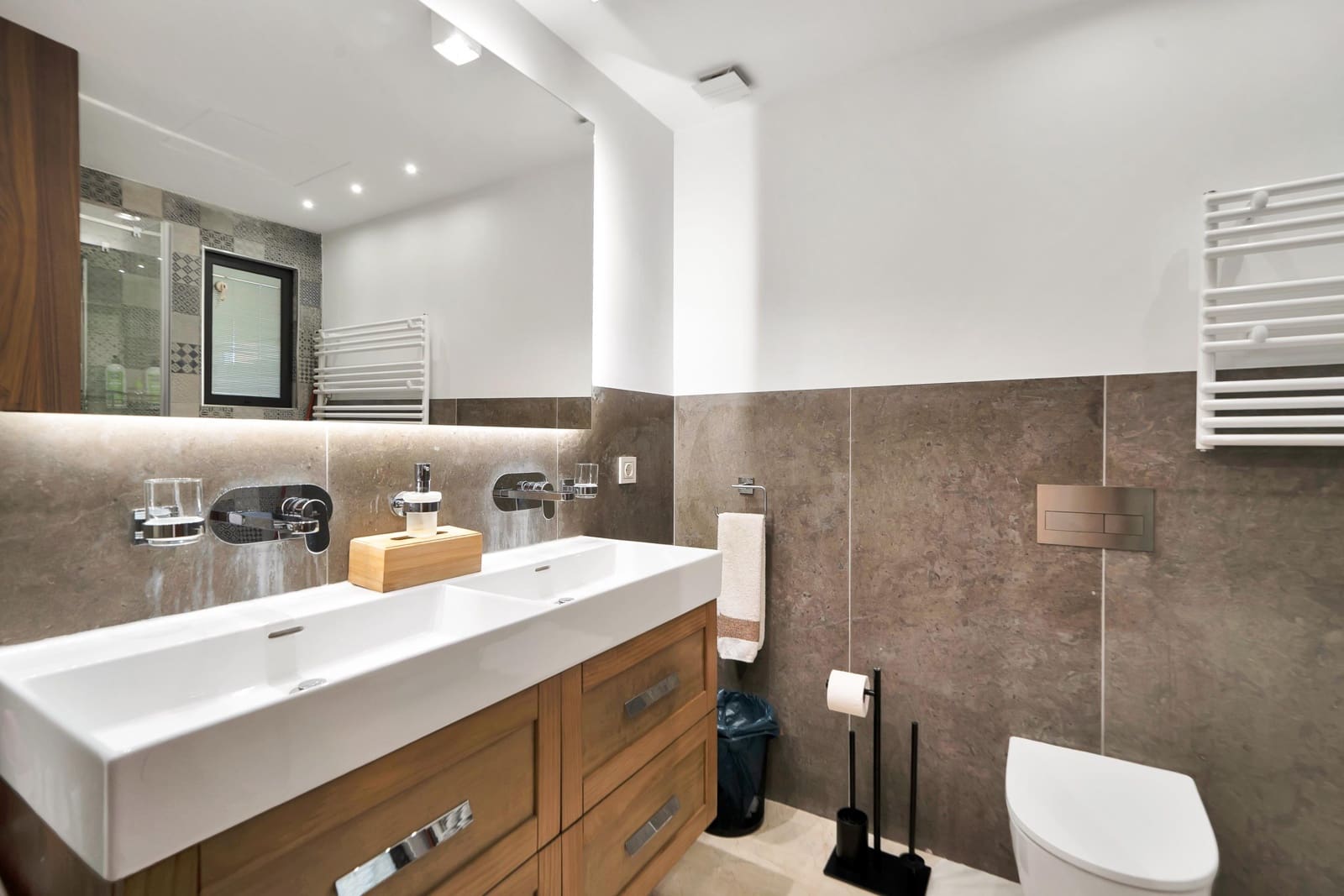 4 bedroom Terraced Villa for sale in Marbella with pool garage - € 2,350,000 (Ref: 10017682)