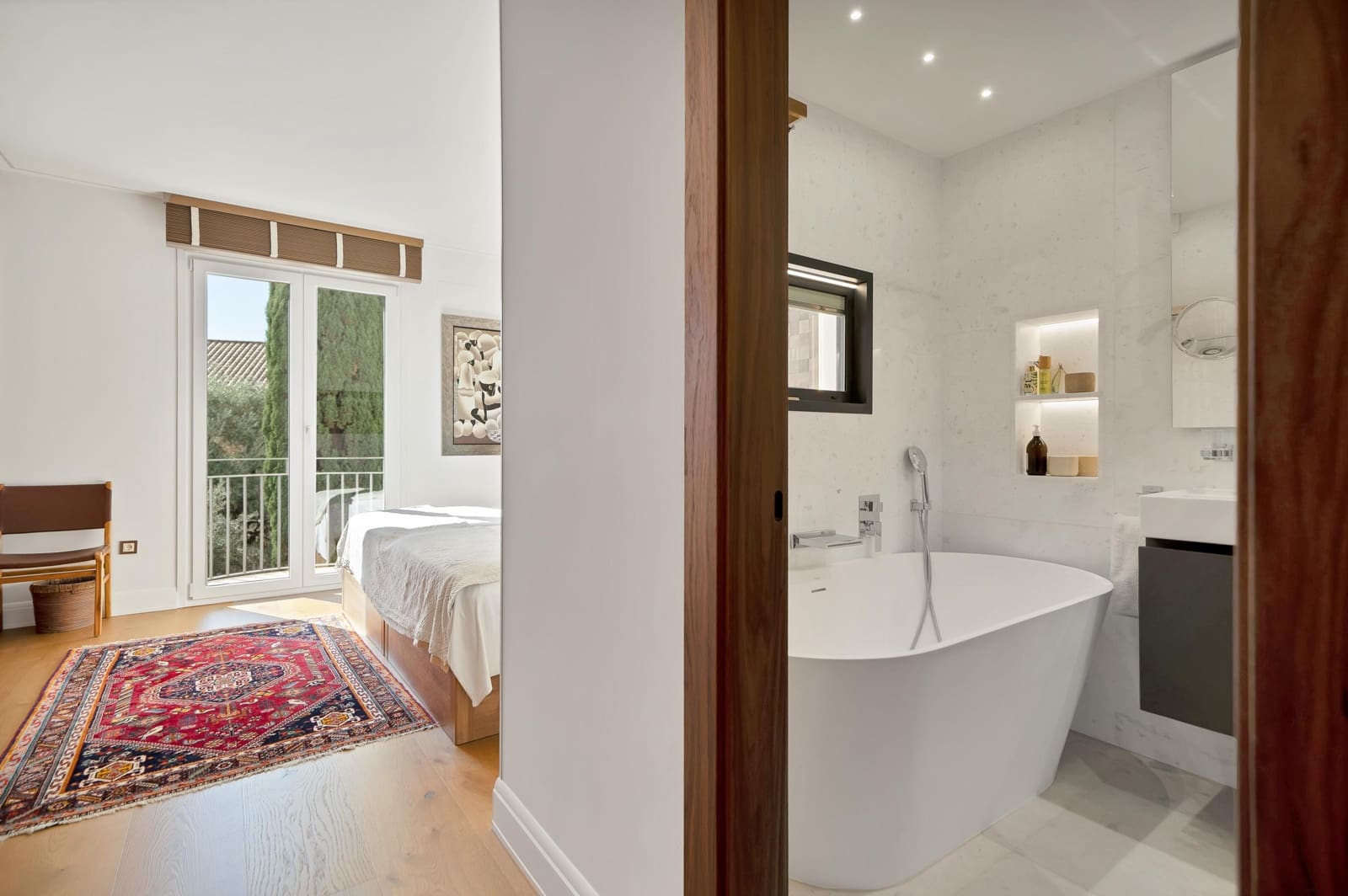 4 bedroom Terraced Villa for sale in Marbella with pool garage - € 2,350,000 (Ref: 10017682)