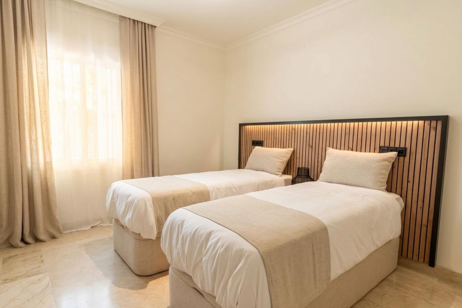 3 sypialnia Apartament do wynajęcia w Golden Mile z basenem garażem - 4 500 € (Ref: 10022637)