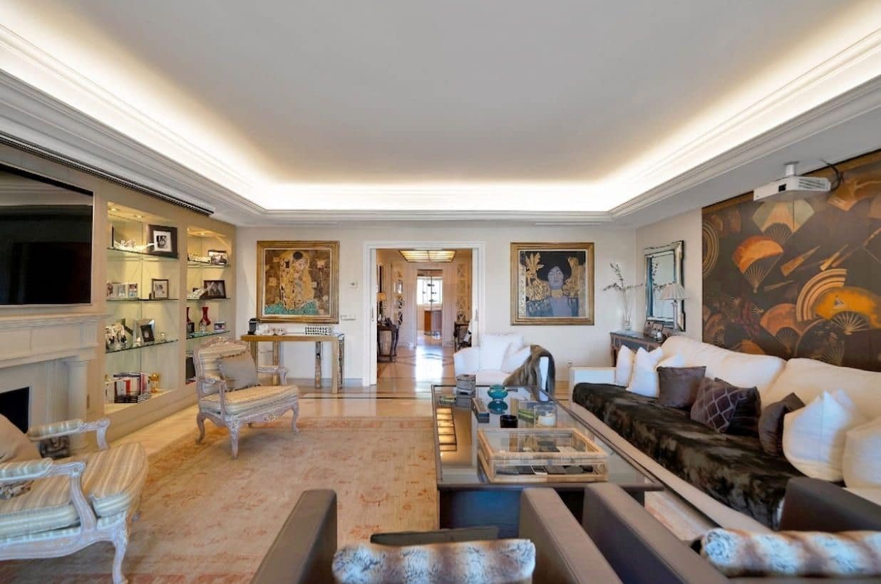 3 Zimmer Apartment zu verkaufen in Marbella mit Pool Garage - 1.850.000 € (Ref: 10031967)