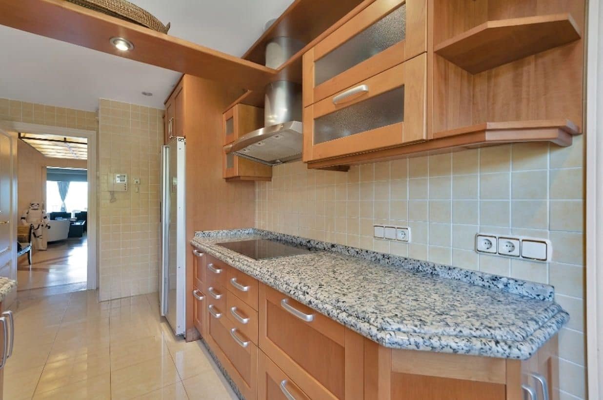 3 Zimmer Apartment zu verkaufen in Marbella mit Pool Garage - 1.850.000 € (Ref: 10031967)