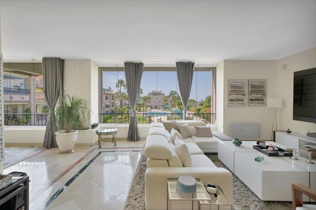 3 Zimmer Apartment zu verkaufen in Marbella mit Pool Garage - 1.850.000 € (Ref: 10031967)