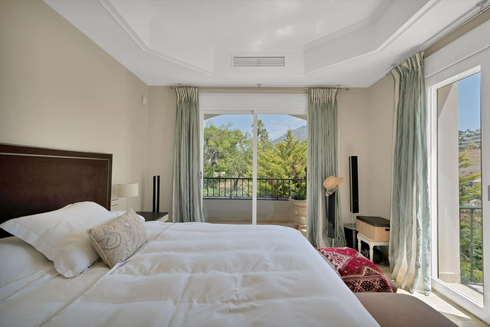 3 Zimmer Apartment zu verkaufen in Marbella mit Pool Garage - 1.850.000 € (Ref: 10031967)