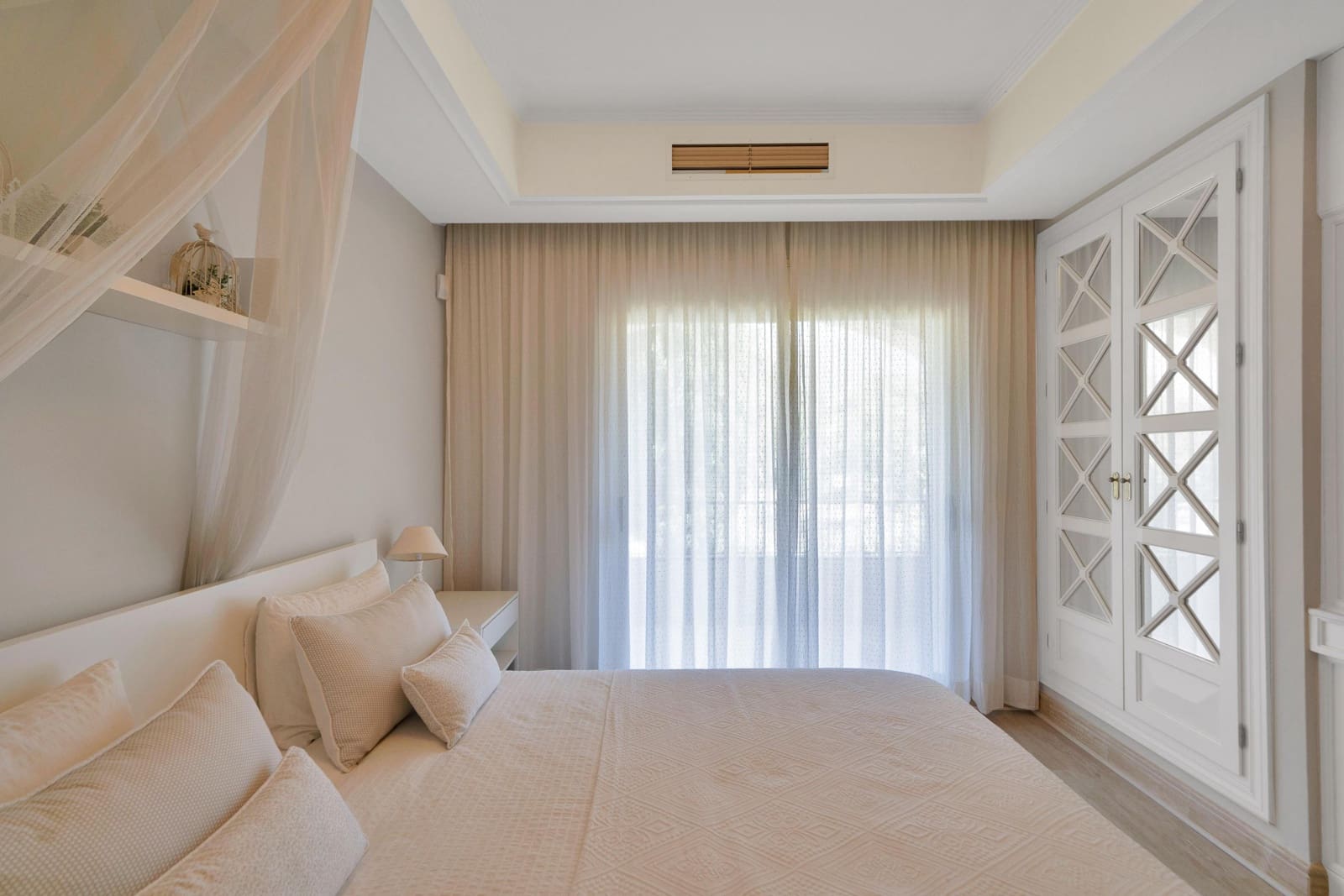 3 Zimmer Apartment zu verkaufen in Marbella mit Pool Garage - 1.850.000 € (Ref: 10031967)