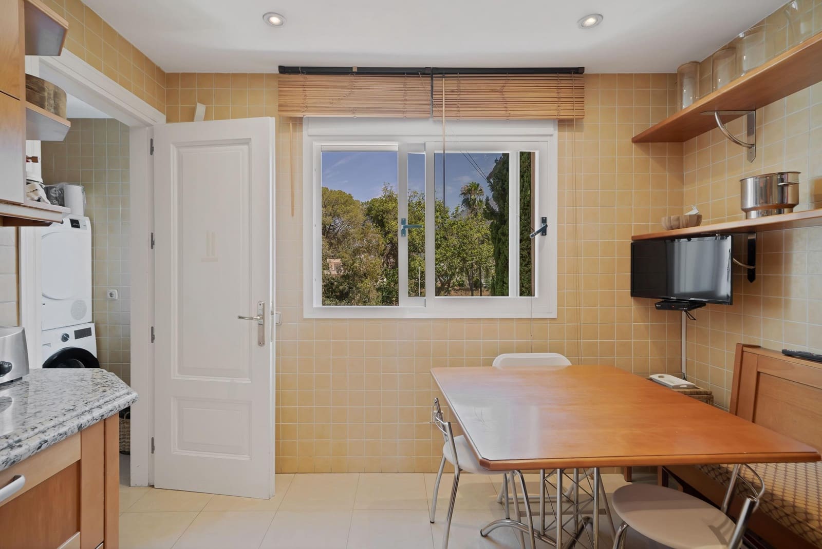 3 Zimmer Apartment zu verkaufen in Marbella mit Pool Garage - 1.850.000 € (Ref: 10031967)