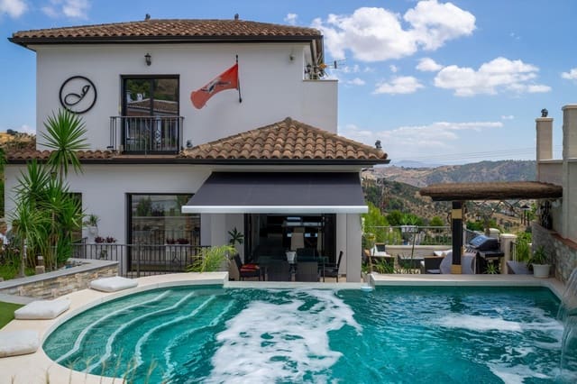3 chambre Villa/Maison à vendre à Casarabonela avec piscine garage - 1 300 000 € (Ref: 10035556)